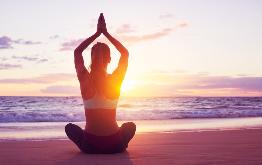 ćwiczenia z elementami jogi na odchudzanie